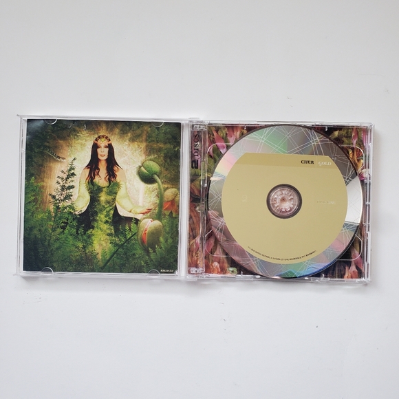 Cher Gold CD 2 Disc Album - Picture 4 of 5